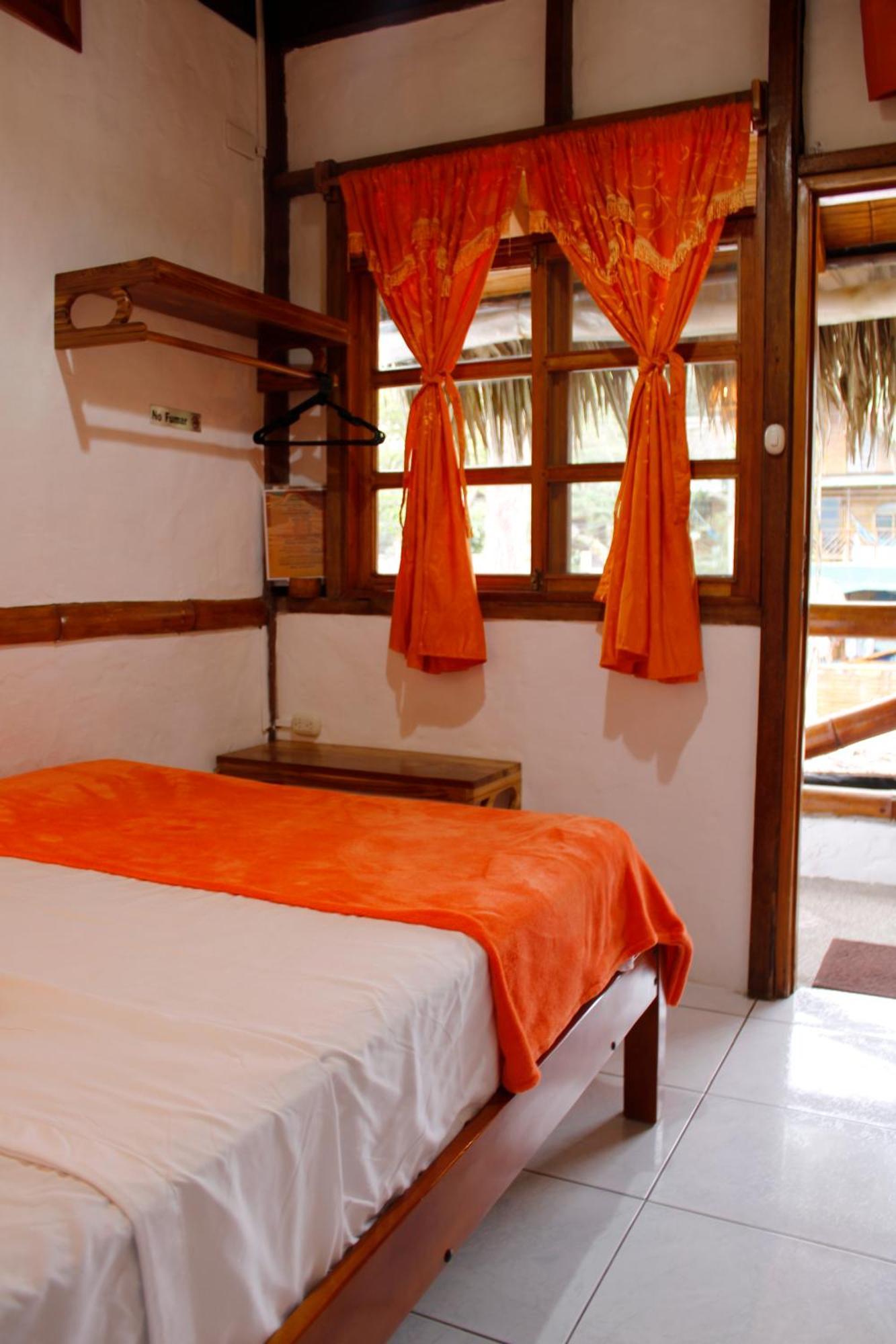 Hanga Roa Hotel Montañita Extérieur photo