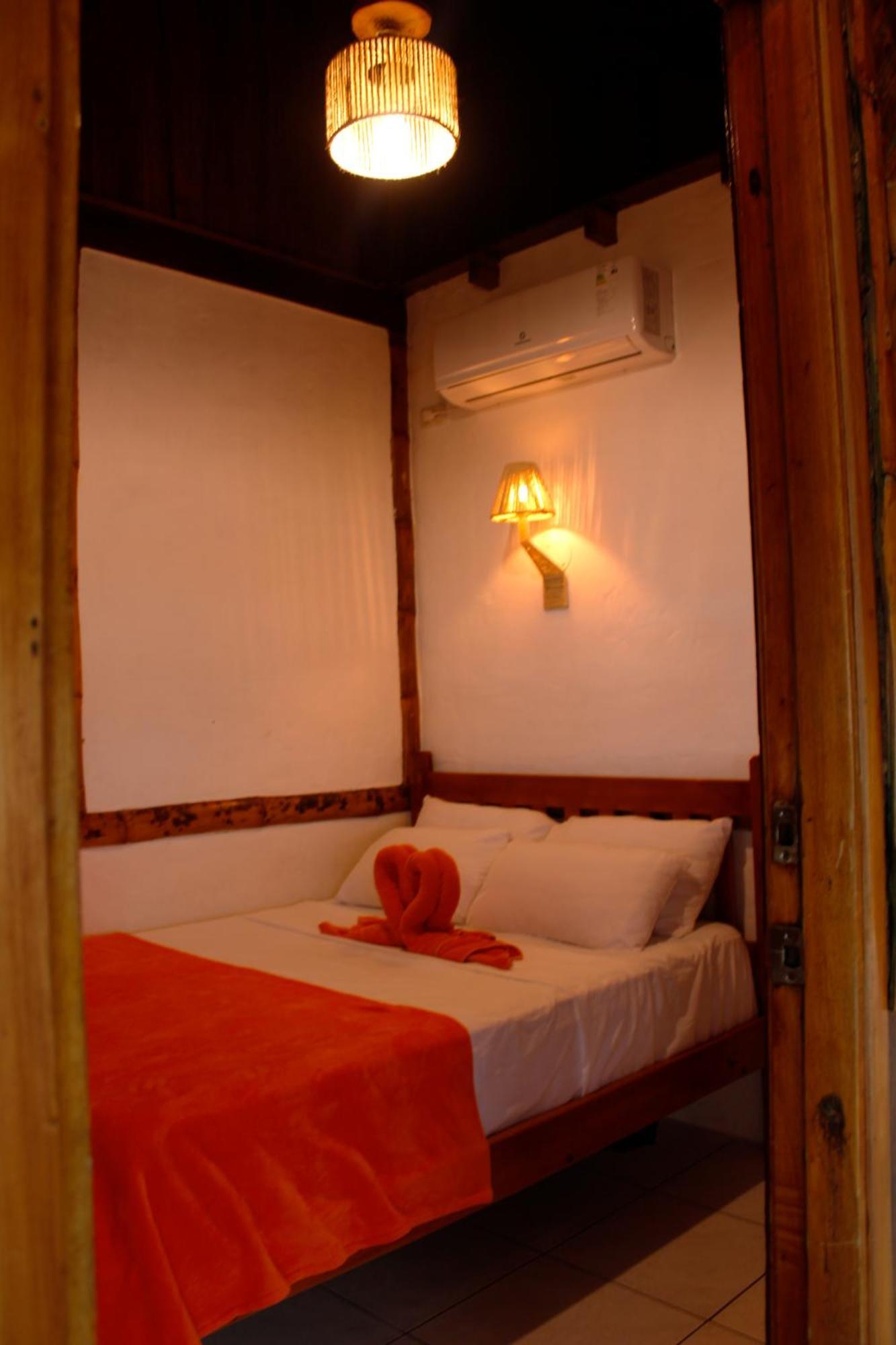 Hanga Roa Hotel Montañita Extérieur photo